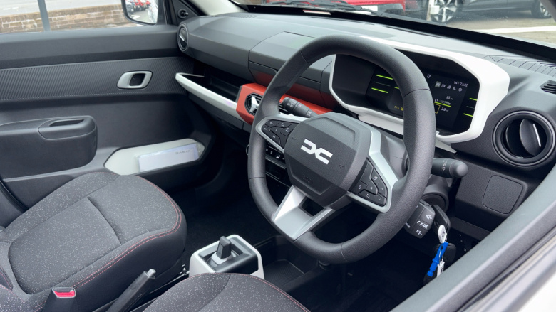 Dacia Spring 27kWh Expression 65 48kW 5dr Auto Electric Hatchback